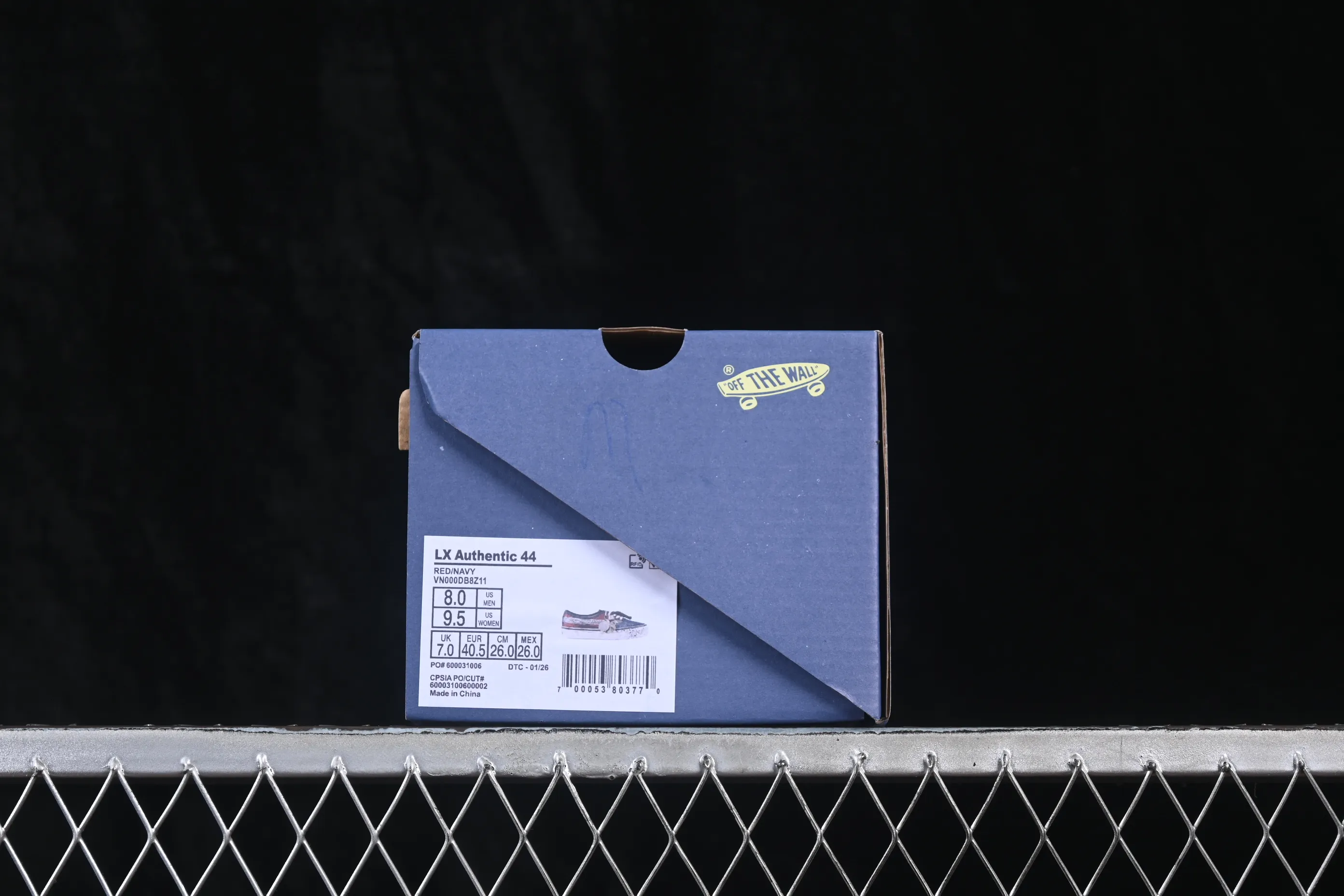 All categories Vans Vans series Vans Low Vans low-top Vans Authentic 44 Vans high-end branch low-top casual skateboard shoes VN000DB8Z11